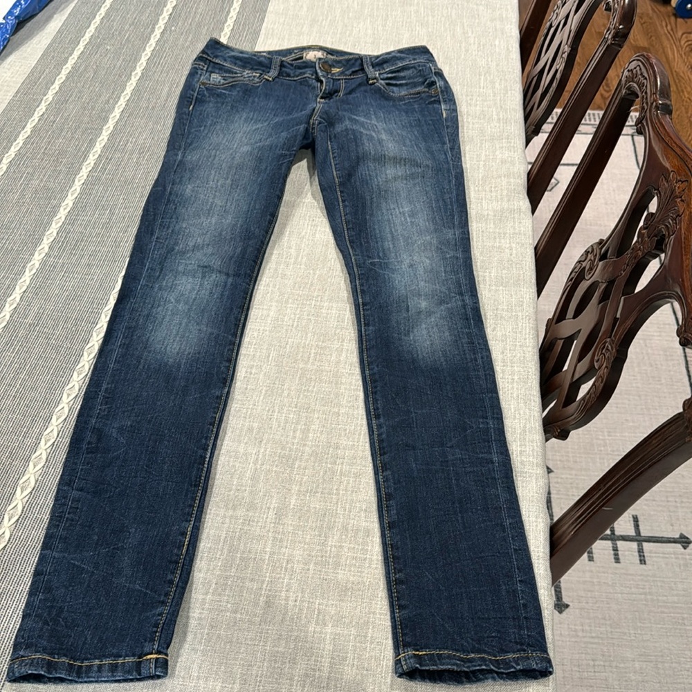 Decree boutique, skinny jeans
